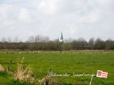 Der Meldorfer Dom von Osten ...